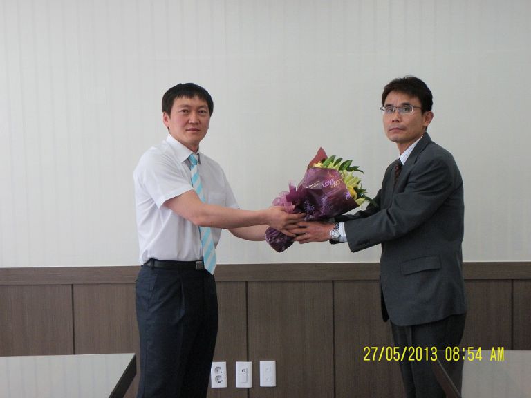 13/05 김진근부장입사